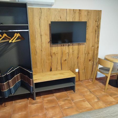 Sklep Vino Strycek Guest House Velké Bílovice Екстериор снимка