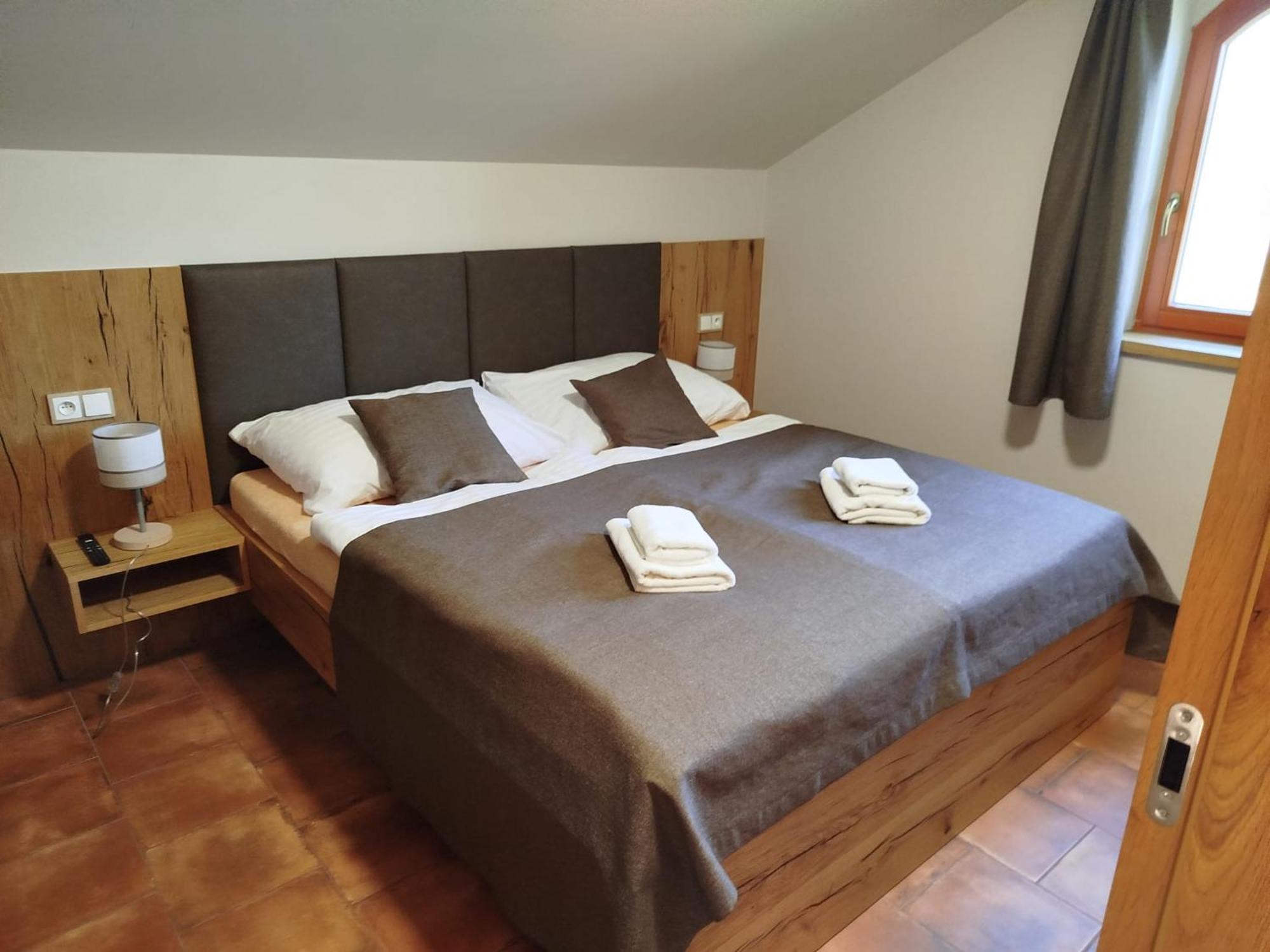 Sklep Vino Strycek Guest House Velké Bílovice Екстериор снимка